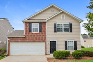 140 MEADOWRIDGE DR COVINGTON, GA 30016